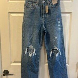 New Levi's Jeans Size 27x27 Distressed Straight Ankle. NWT Retail $79.50
